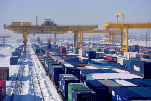 中欧班列新疆港口落实“关铁通”打算，有效提升班列运行效能！